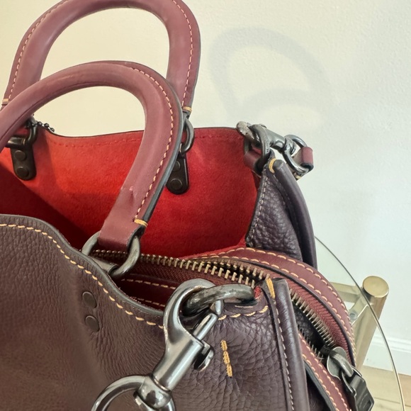 Coach 1941 Rogue in Oxblood with Red Interior - Picture 11 of 16